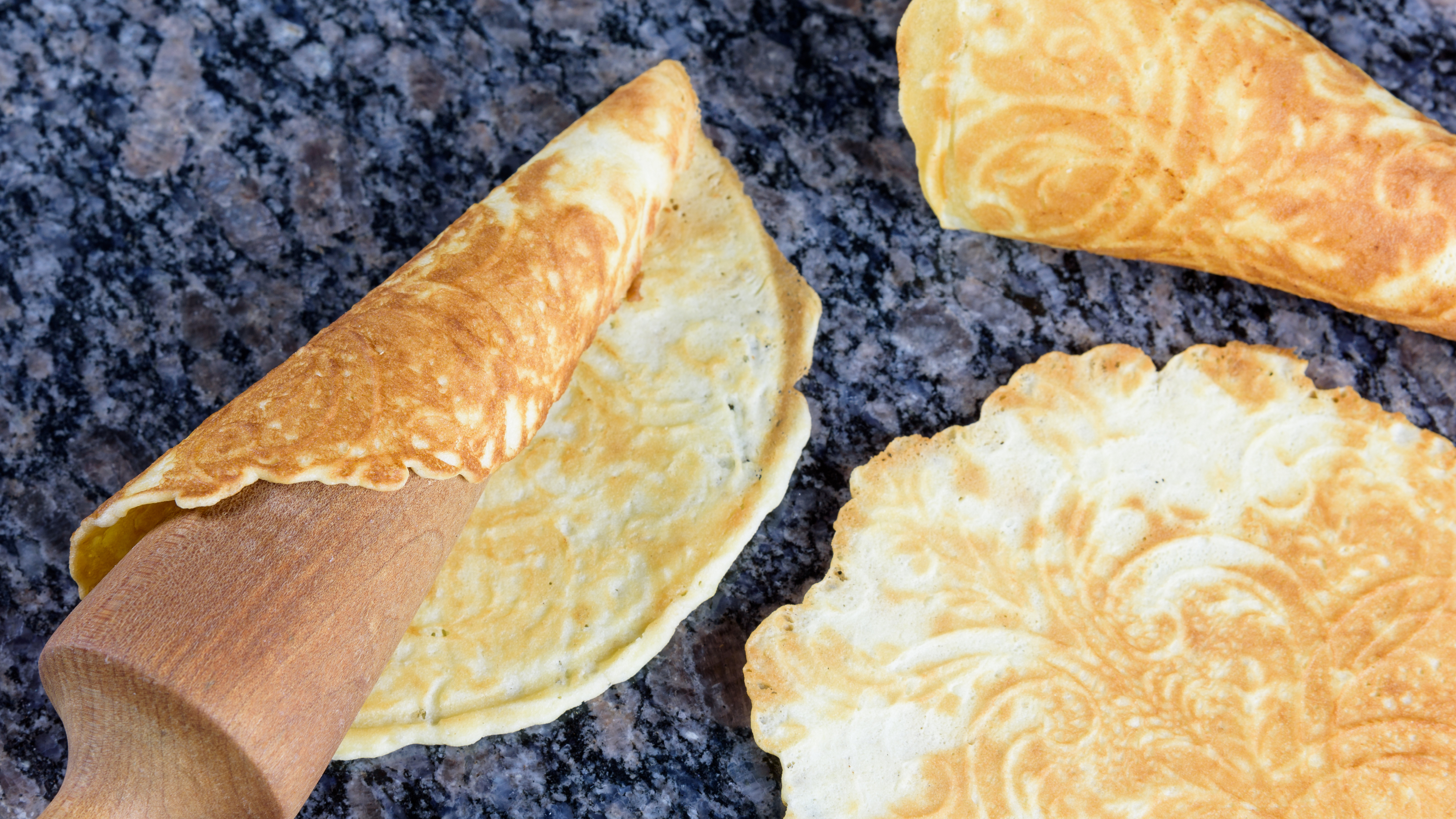 krumkake pizzelle difference